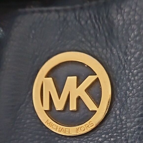 Michael Kors Navy Blue Shoulder Bag - Picture 6 of 13